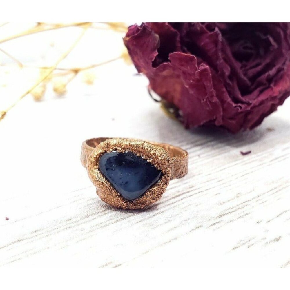 Agate copper crystal ring size 8